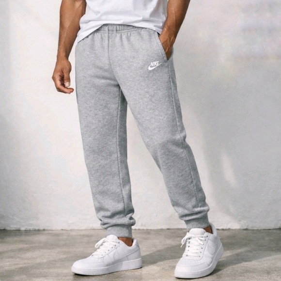 Nike Other - Nike Men Athletic Gym Workout Club Fleece Jogger Sweatpants SZ Large Swoosh Logo